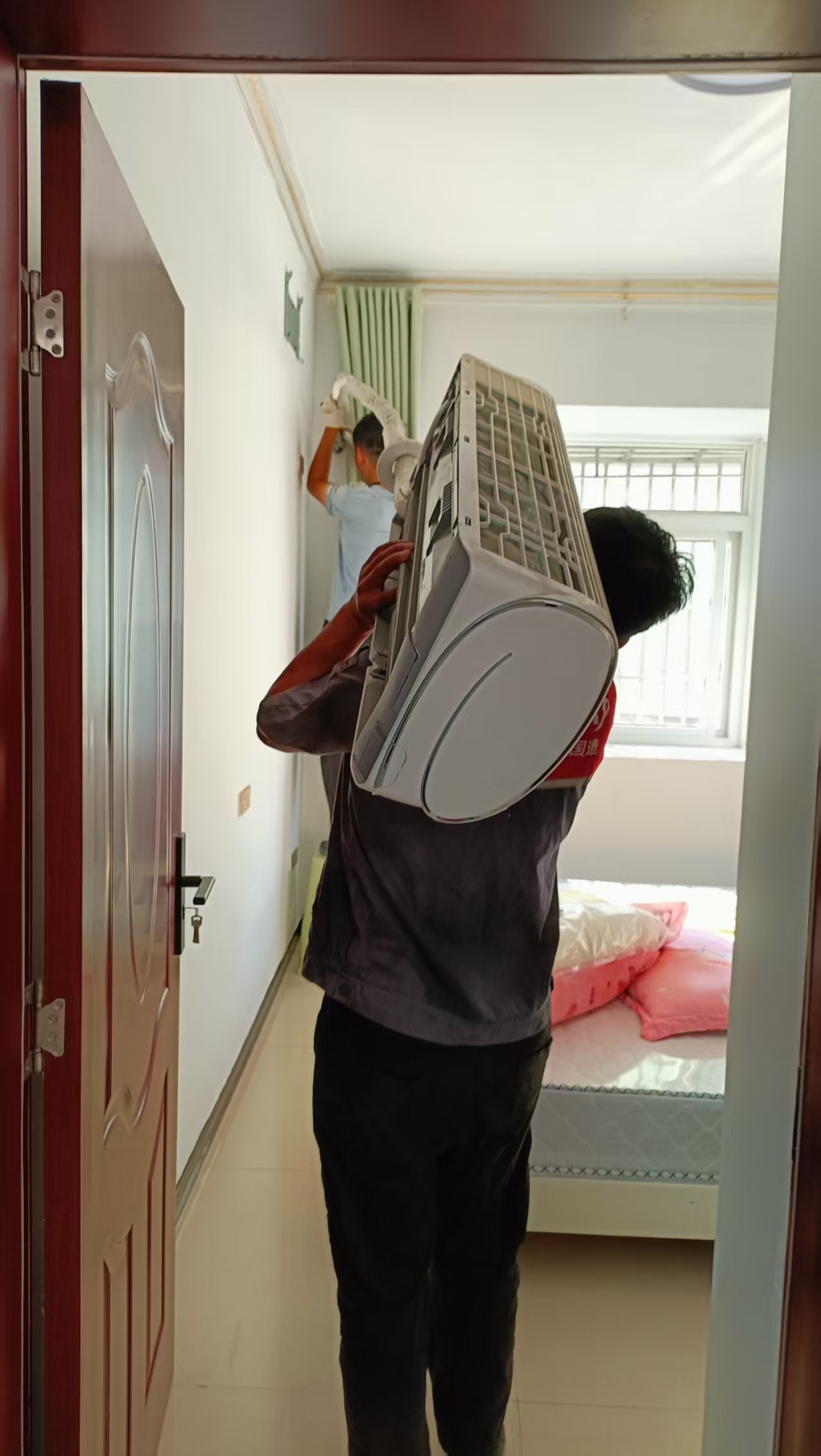 金山区空调移机